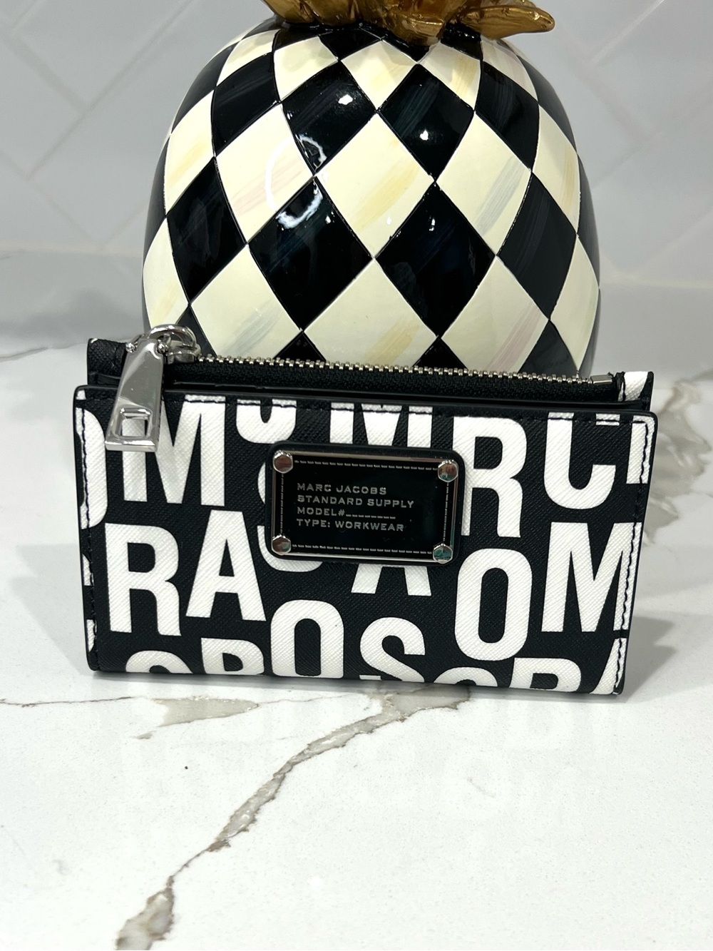 Marc Jacobs Black & White Graphic Logo Zip Wallet